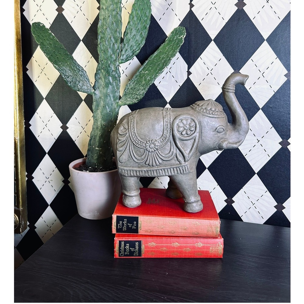 Vintage Gray Elephant Statue Trunk Up Good Luck Bohemian Decor 10"" - Picture 4 of 17